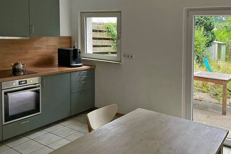Immobilienangebot - Hamburg - Alle - Schönes, gut geschnittenes Endreihenhaus mit großzügigem ca. 500 m² Grundstück in Langenhorn