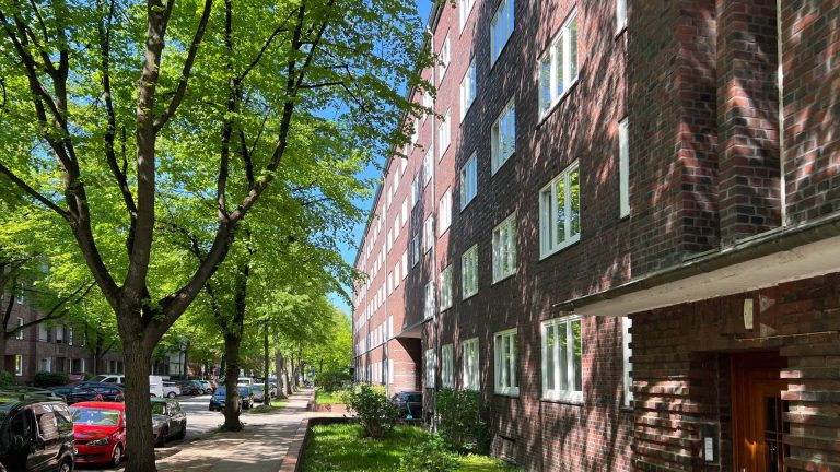 Immobilienangebot - Hamburg / Barmbek-Süd - Alle - Barmbek-Süd | moderner, hochwertiger Dachgeschoss-Ausbau mit großzügiger Loggia