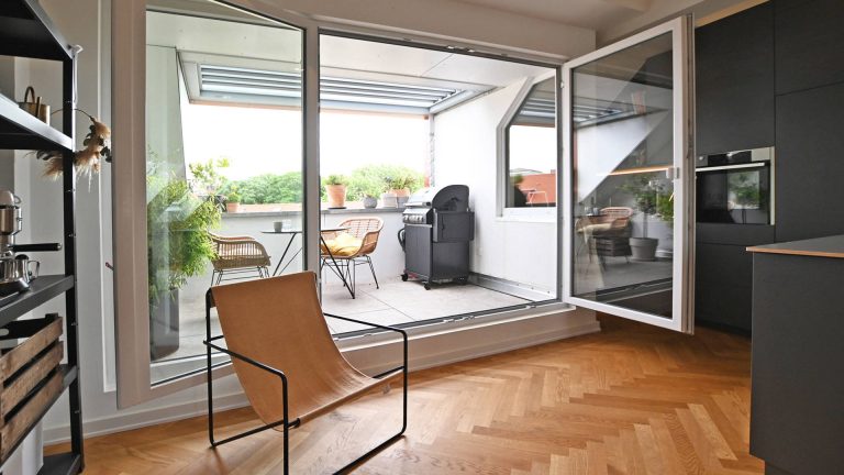 Immobilienangebot - Hamburg / Barmbek-Süd - Alle - Barmbek-Süd | moderner, hochwertiger Dachgeschoss-Ausbau mit großzügiger Loggia