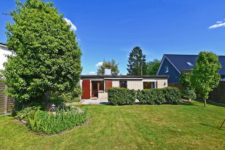 Immobilienangebot - Hamburg Eidelstedt - Alle - RESERVIERT - Einfamilienhaus mit Ausbaupotential auf sonnigem Grundstück
