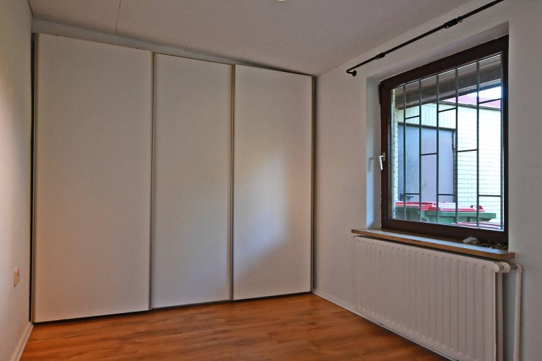 Immobilienangebot - Hamburg Eidelstedt - Alle - RESERVIERT - Einfamilienhaus mit Ausbaupotential auf sonnigem Grundstück