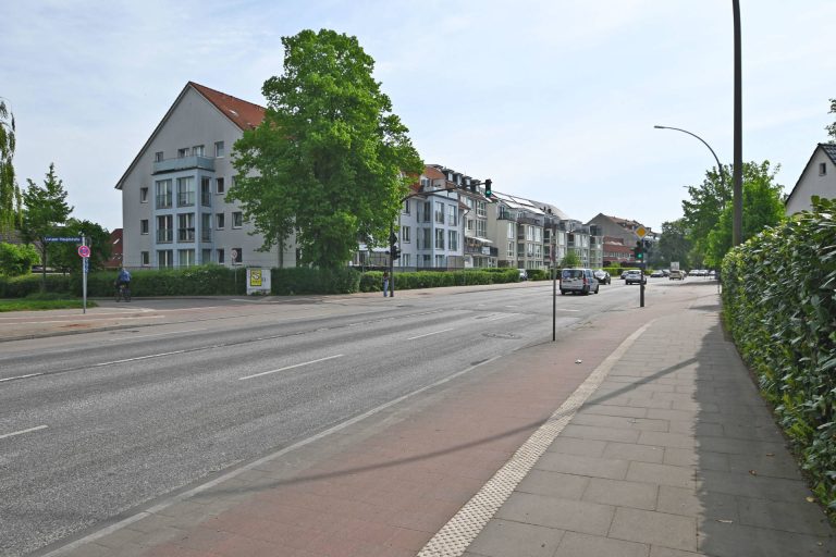 Immobilienangebot - Hamburg / Lurup - Alle - Attraktiver Geschoss-Wohnungsbau - ca. 1200 qm Wohnfläche - an der Luruper Hauptstr. | durch den neuen Bebauungsplan "Lurup 70"