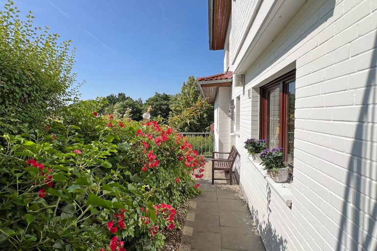 Immobilienangebot - Hamburg - Alle - Modernisierte und gut vermietete Wohnung in toller, grüner Lage an den Boberger Niederungen