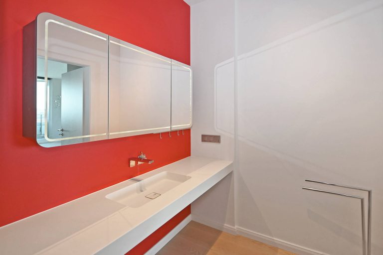 Immobilienangebot - Hamburg - Alle - Exklusive 2 Zimmer Wohnung im Marco Polo Tower/ Hafen City mit Terrasse und Tiefgarage im 11.St.!