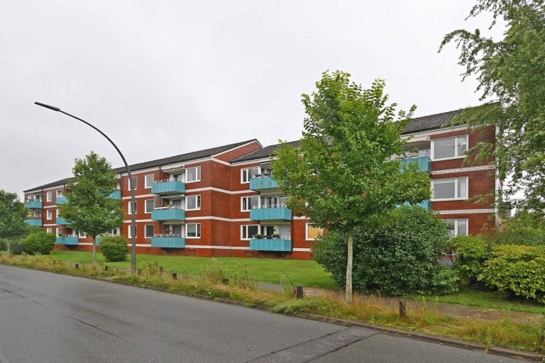 Immobilienangebot - Hamburg - Alle - Schöne 3,5 Zimmerwohnung mit Balkon im idyllischen Alstertal in HH-Sasel!