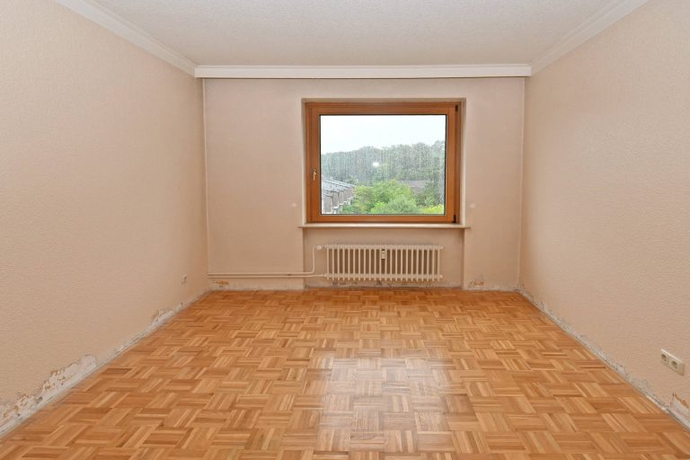 Immobilienangebot - Hamburg - Alle - Schöne 3,5 Zimmerwohnung mit Balkon im idyllischen Alstertal in HH-Sasel!
