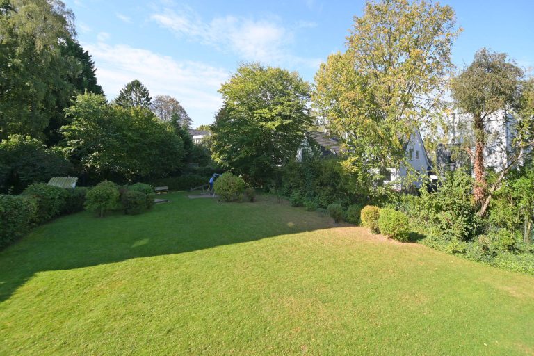 Immobilienangebot - Hamburg - Alle - Moderne 3 Zimmer Wohnung am Eppendorfer Moor mit 2 Balkonen, 2 Bädern und Garagenstellplatz!