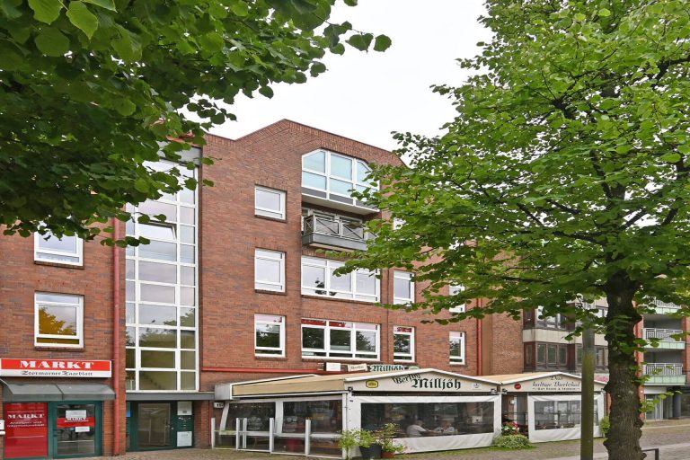 Immobilienangebot - Ahrensburg - Alle - Vermietete und renovierungsbedürftige 1-Zimmerwohnung in zentraler Lage mit Tiefgarage und Balkon!