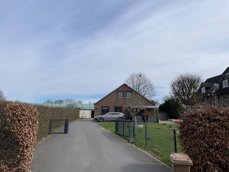 Immobilienangebot - Rellingen - Alle - Baugrundstück - mit Baugenehmigung - für ca. 932qm Wohnfläche mit 11 Wohneinheiten in Rellingen!