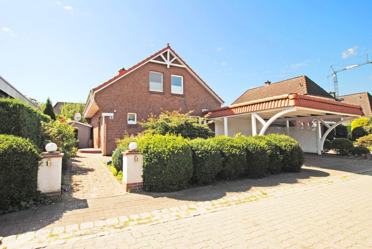 Immobilienangebot - Henstedt-Ulzburg - Alle - Top gepflegt und ruhig gelegen! EFH mit hübschem Garten und Sauna in Henstedt-Ulzburg