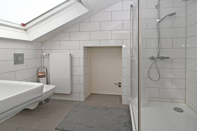 Immobilienangebot - Norderstedt / Harksheide - Alle - Einfamilienhaus in schöner Lage von Norderstedt mit großem Grundstück!