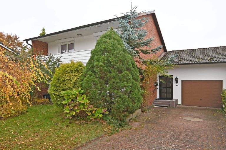 Immobilienangebot - Norderstedt / Harksheide - Alle - Einfamilienhaus in schöner Lage von Norderstedt mit großem Grundstück!