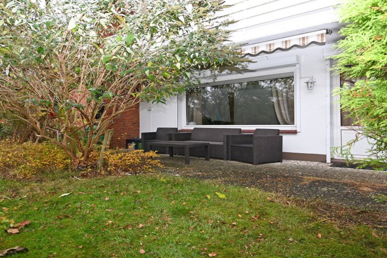 Immobilienangebot - Norderstedt / Harksheide - Alle - Einfamilienhaus in schöner Lage von Norderstedt mit großem Grundstück!