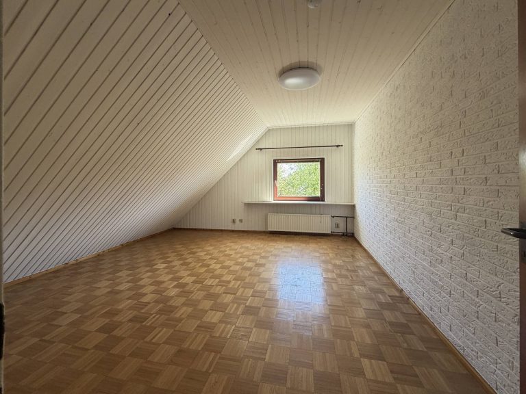 Immobilienangebot - Berlin - Alle - Einfamilienhaus in Rudow - Südausrichtung!     Ruhige Lage in zweiter Reihe und nahe zum BER