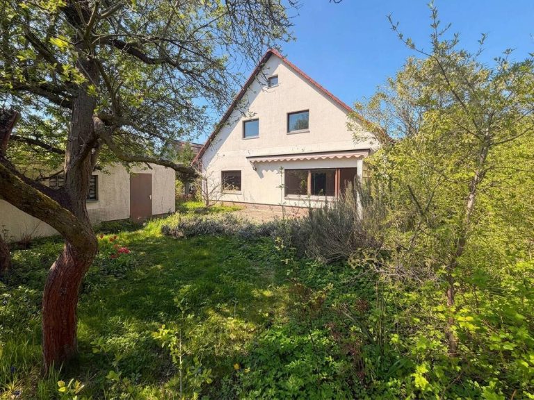 Immobilienangebot - Berlin - Alle - Einfamilienhaus in Rudow - Südausrichtung!     Ruhige Lage in zweiter Reihe und nahe zum BER