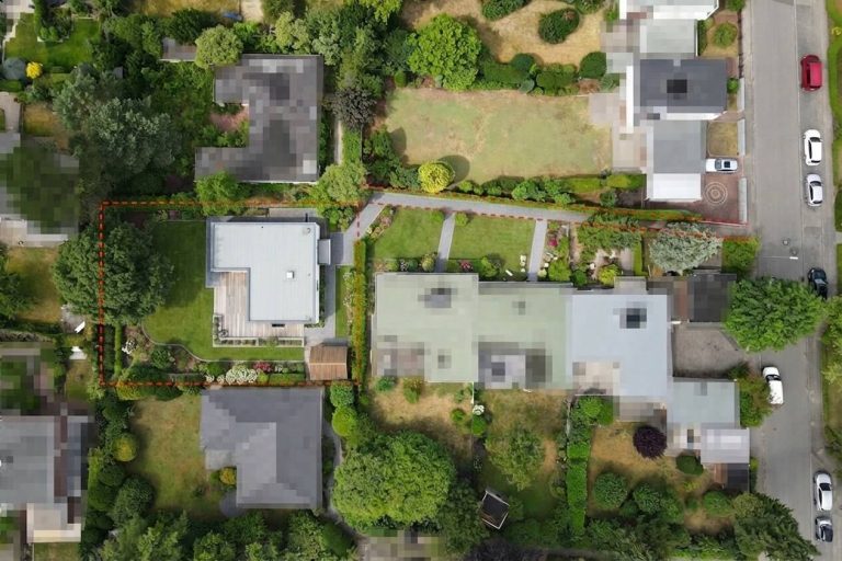Immobilienangebot - Hamburg - Alle - Sasel - Ihr Zuhause nach Maß: Bungalow mit Ausbaukonzept auf idyllischem Grundstück in zweiter Reihe