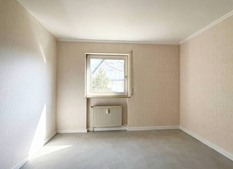 Immobilienangebot - Berlin / Rudow - Alle - Fast wie im Einfamilienhaus: sonnige Wohnung mit eigenem Garten in U-Bahnnähe