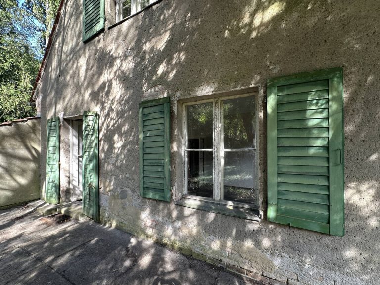 Immobilienangebot - Kleinmachnow - Alle - Originales Sommerfeldhaus mit besonderer Atmosphäre direkt am Grünzug