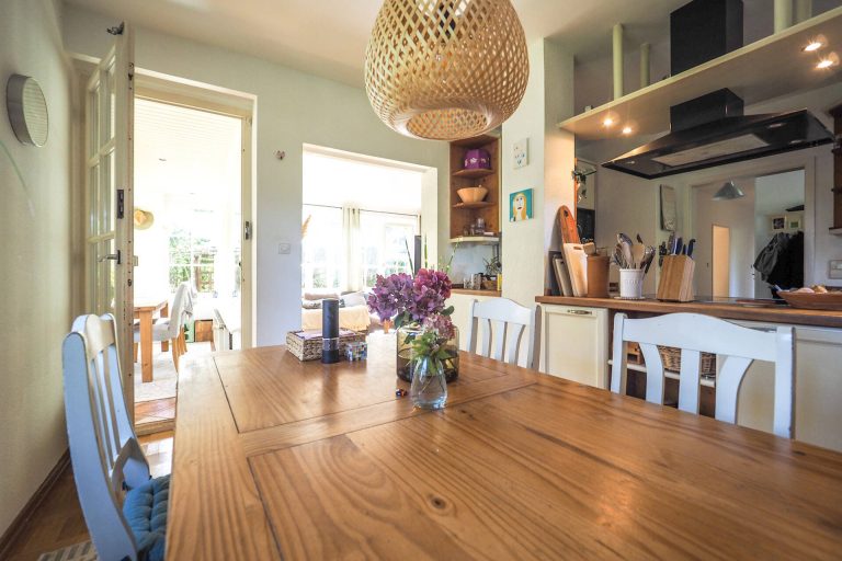 Immobilienangebot - Rellingen - Alle - Familienglück – ruhig gelegen, mit Garten und schneller Nähe zu Hamburg