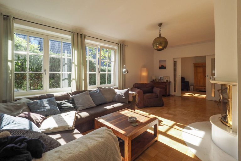 Immobilienangebot - Rellingen - Alle - Familienglück – ruhig gelegen, mit Garten und schneller Nähe zu Hamburg