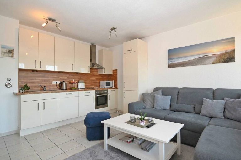 Immobilienangebot - Hamburg - Alle - Urbane 2 Zimmer Wohnung mit Balkon und Tiefgaragenstellplatz in Hamburg Wandsbek-
vermietet!