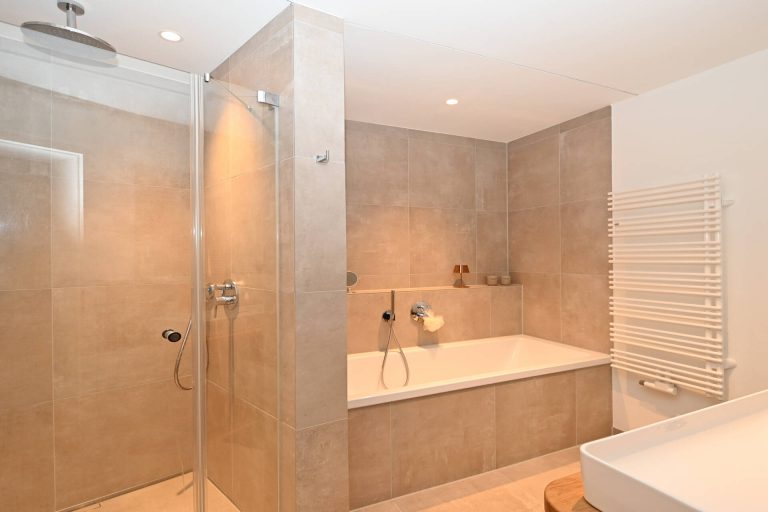 Immobilienangebot - Hamburg - Alle - Traumhafte Wohnung in exklusiver Lage mit fabelhaftem Ausblick und Ausstattung in der Hafencity!