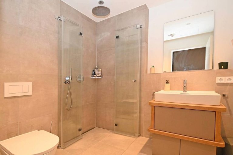 Immobilienangebot - Hamburg - Alle - Traumhafte Wohnung in exklusiver Lage mit fabelhaftem Ausblick und Ausstattung in der Hafencity!