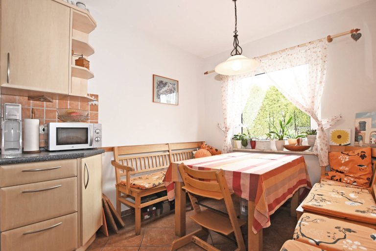 Immobilienangebot - Hamburg - Alle - Eindrucksvoller Rotklinkerbau mit hervorragender Raumaufteilung