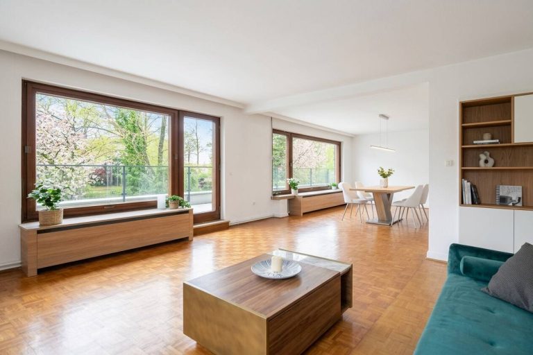 Immobilienangebot - Hamburg - Alle - Im Herzen von Blankenese - sonniges Penthouse mit grosser Terrasse und Blick in den Goßlers Park