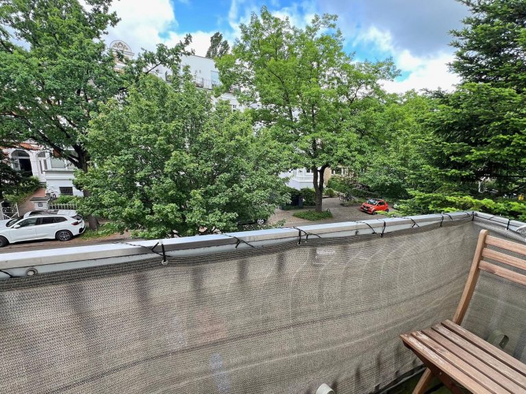 Immobilienangebot - Hamburg - Alle - Sehr gepflegte 2,5-Zimmer-Wohnung mit Balkon in direkter Nähe zum Mühlenkamp-Alsteranleger
