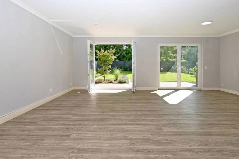 Immobilienangebot - Siek - Alle - Zeitlos - modernes Zinshaus nach aktuellen energetischen Standards in begehrter Lage von Siek.