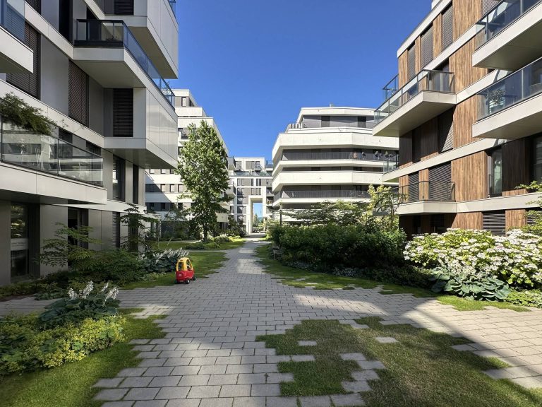 Immobilienangebot - Berlin - Alle - Gute Rendite! Vermietete Wohnung mit Grünblick in geschlossener Eigentumsanlage, nahe BND + Charité