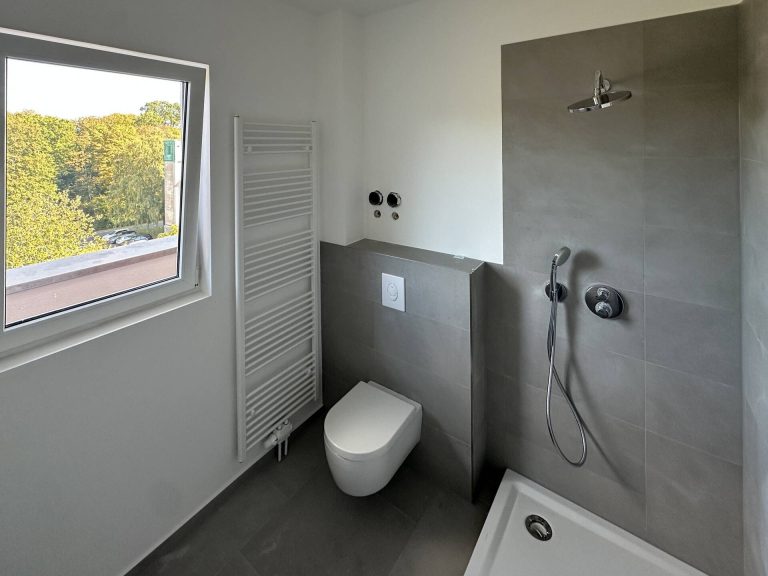 Immobilienangebot - Bad Doberan / Heiligendamm - Alle - Ostseebriese inklusive - Erstbezug - moderne Penthousewohnung mit 64 m² in Heiligendamm