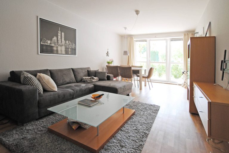 Immobilienangebot - Schenefeld - Alle - Barrierearme und gepflegte Terrassen-Wohnung mit TG-Stellplatz in Schenefeld-Dorf