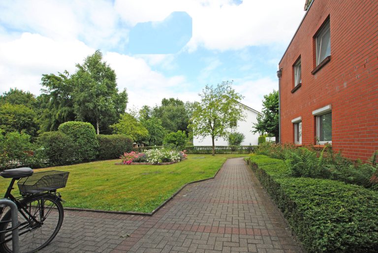 Immobilienangebot - Schenefeld - Alle - Barrierearme und gepflegte Terrassen-Wohnung mit TG-Stellplatz in Schenefeld-Dorf