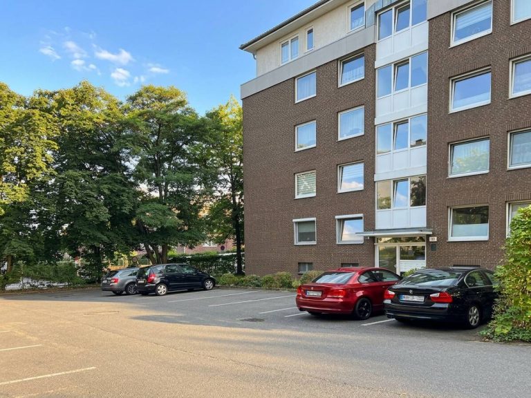Immobilienangebot - Hamburg - Alle - Helle, moderne Endetage mit beeindruckender Dachterrasse  in guter Lage von Lohbrügge
