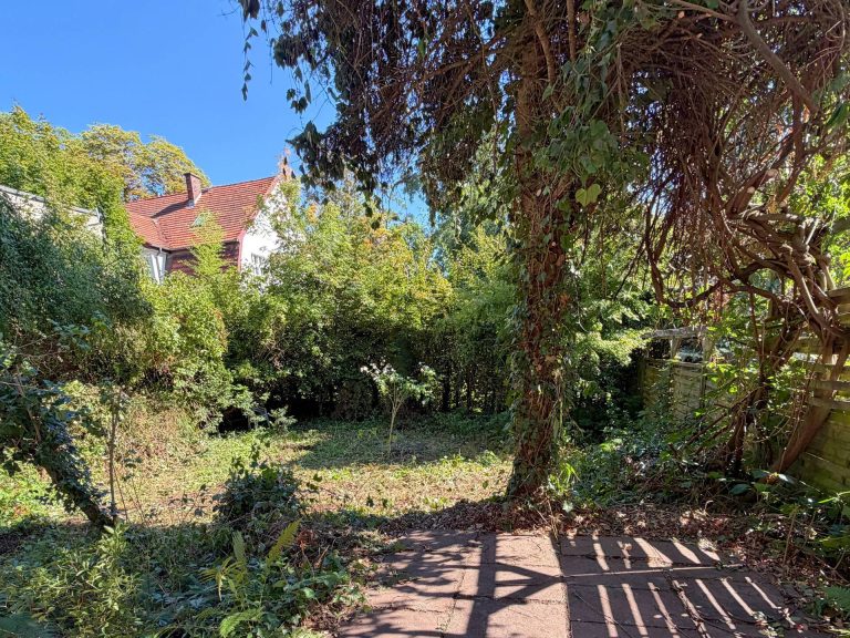 Immobilienangebot - Berlin - Alle - Familienfreundliche Doppelhaushälfte mit vielen Altbaumerkmalen nahe Mexikoplatz
