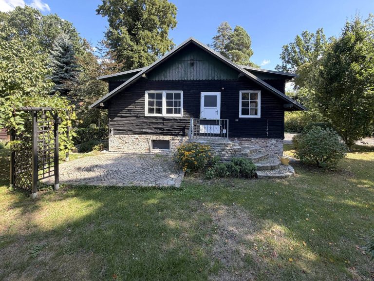 Immobilienangebot - Falkensee / Finkenkrug - Alle - Ein Zuhause für die Familie mit vielen Kindern! 
Großes Grundstück in ruhiger Lage Finkenkrug