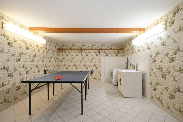 Immobilienangebot - Hamburg - Alle - Großzügiges und gepflegtes Ein/Zweifamilienhaus in begehrter Lage von Hamburg Heimfeld.