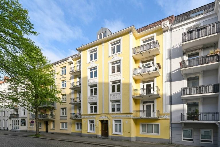 Immobilienangebot - Hamburg - Alle - Hochwertig sanierte Erdgeschosswohnung im begehrten Hamburg-Eppendorf. 2,5 Zimmer vermietet!