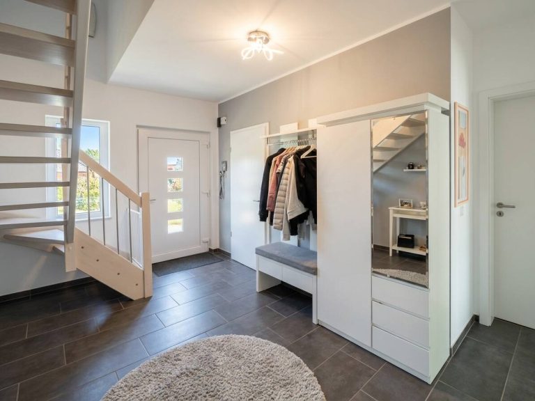 Immobilienangebot - Stapelfeld - Alle - Stapelfeld bei Rahlstedt | Energieeffizientes & modernes Einfamilienhaus aus dem Jahr 2018