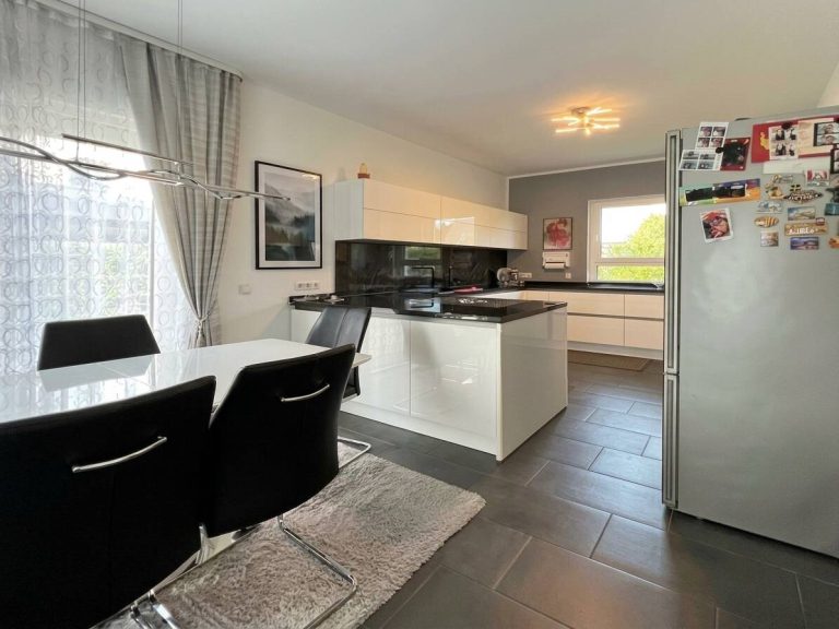 Immobilienangebot - Stapelfeld - Alle - Stapelfeld bei Rahlstedt | Energieeffizientes & modernes Einfamilienhaus aus dem Jahr 2018