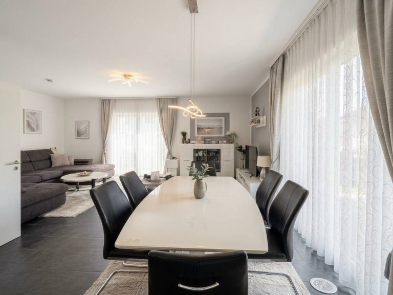 Immobilienangebot - Stapelfeld - Alle - Stapelfeld bei Rahlstedt | Energieeffizientes & modernes Einfamilienhaus aus dem Jahr 2018