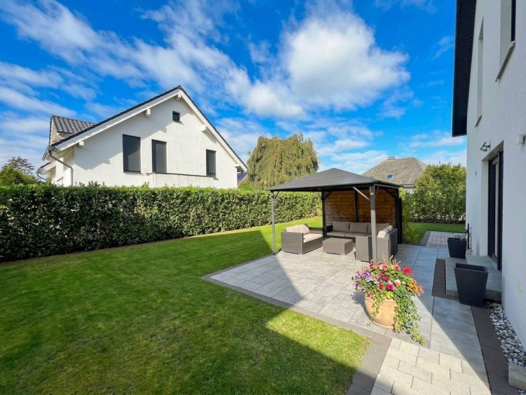 Immobilienangebot - Stapelfeld - Alle - Stapelfeld bei Rahlstedt | Energieeffizientes & modernes Einfamilienhaus aus dem Jahr 2018