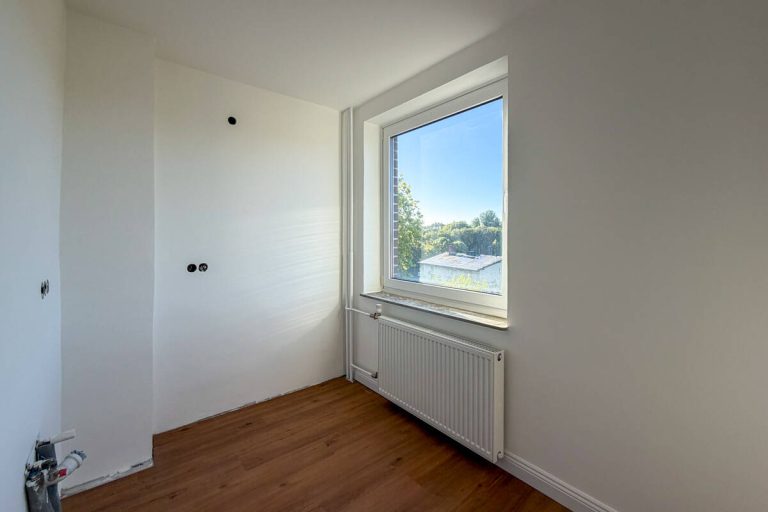 Immobilienangebot - Bargteheide - Alle - Modernisiert, hell und zentral – großzügige 2-Zimmer-Wohnung plus Garage in Bargteheide