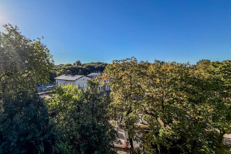 Immobilienangebot - Bargteheide - Alle - Modernisiert, hell und zentral – großzügige 2-Zimmer-Wohnung plus Garage in Bargteheide