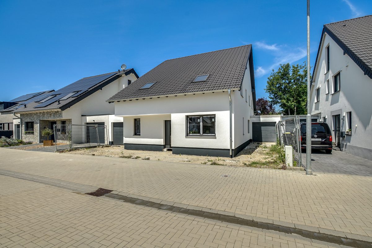 Immobilienangebot - Eschweiler / Sankt Jöris - Alle - Freistehendes Einfamilienhaus in Toplage - beliebtes Neubaugebiet in Eschweiler