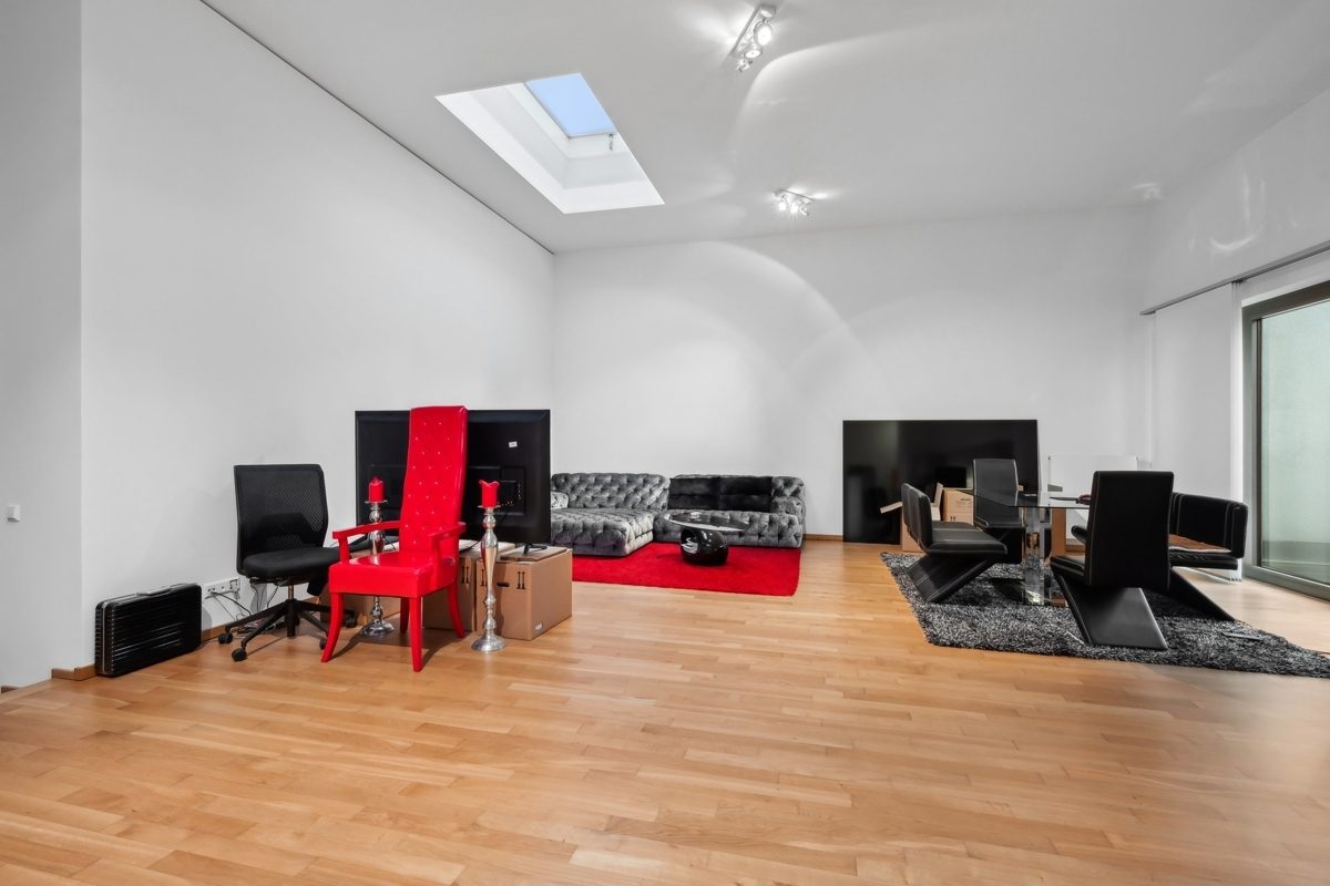 Immobilienangebot - Aachen - Alle - Stylische 4 Zimmer Wohnung mit individuell nutzbaren Balkonen in zentraler Innenstadtlage