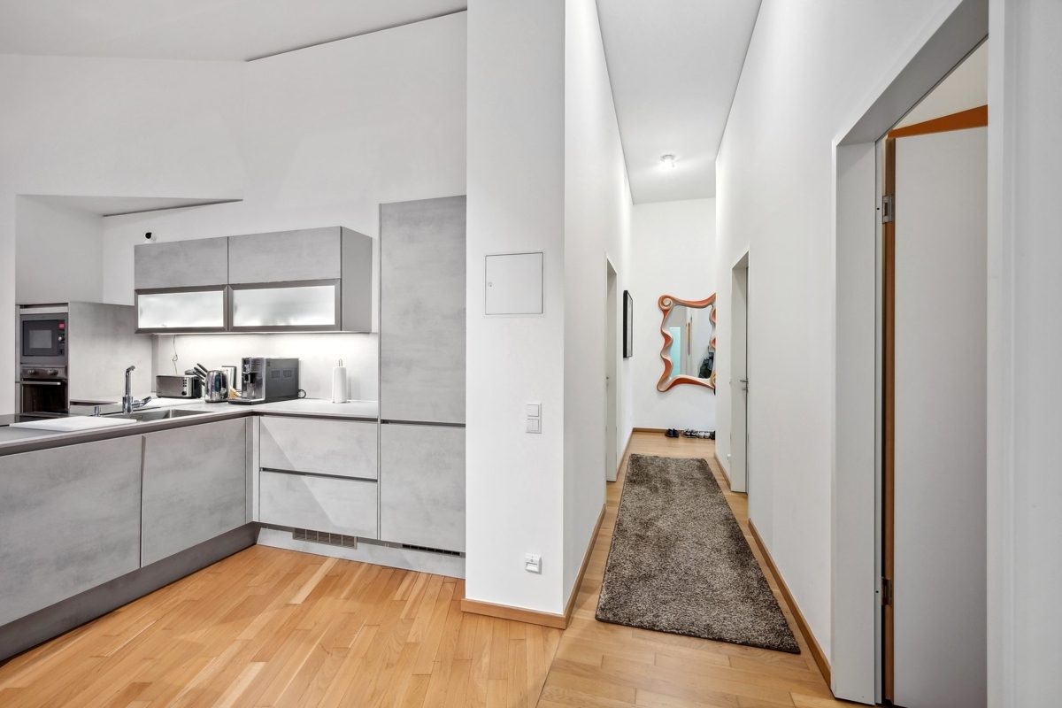 Immobilienangebot - Aachen - Alle - Stylische 4 Zimmer Wohnung mit individuell nutzbaren Balkonen in zentraler Innenstadtlage