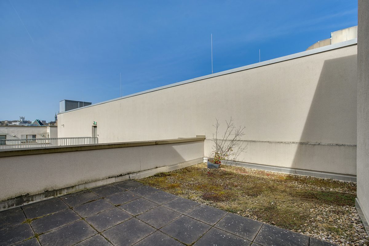 Immobilienangebot - Aachen - Alle - Stylische 4 Zimmer Wohnung mit individuell nutzbaren Balkonen in zentraler Innenstadtlage